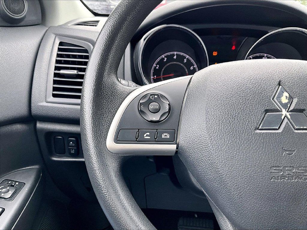 Used 2024 Mitsubishi Outlander Sport AWD image 17