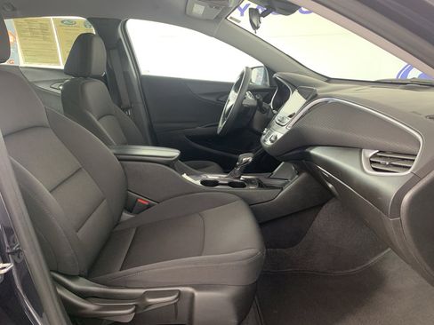 Used 2023 Chevrolet Malibu LT image 41