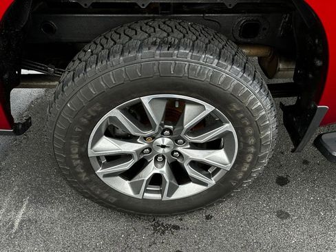 Used 2022 Chevrolet Silverado 1500 RST w/ Safety Package image 17