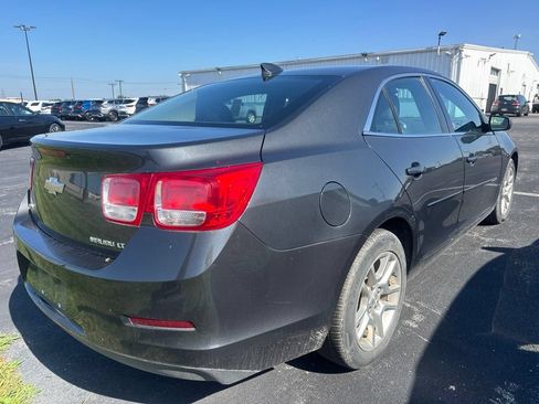Used 2015 Chevrolet Malibu LT FWD image 3