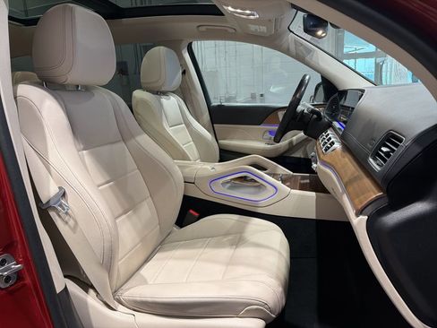 Used 2022 Mercedes-Benz GLS 450 4MATIC w/ AMG Line Exterior image 53