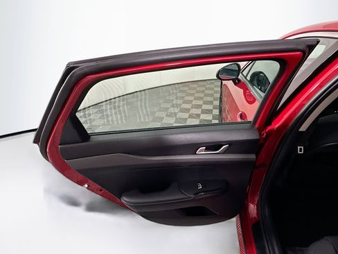 Used 2025 Kia K5 LXS image 25