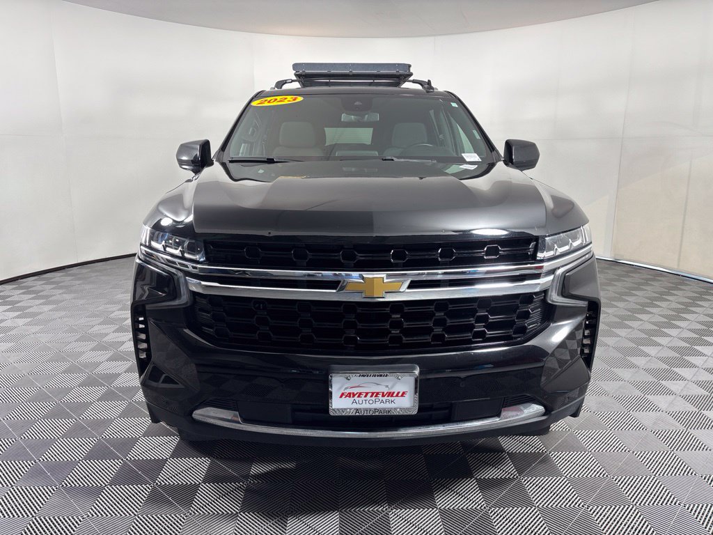 Used 2023 Chevrolet Suburban LS AWD/4WD image 16