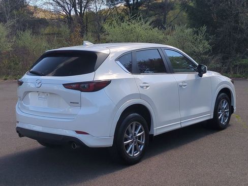 Used 2025 MAZDA CX-5 AWD 2.5 S w/ Select Package image 4