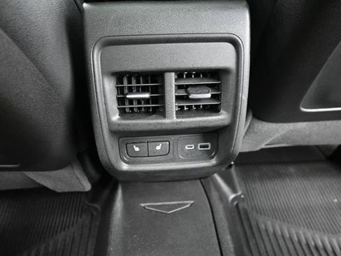Used 2023 Cadillac XT4 Sport w/ Cold Weather Package FWD image 13