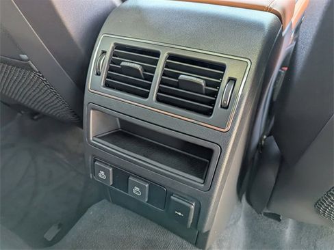 New 2026 Jaguar F-PACE R-Dynamic S image 16