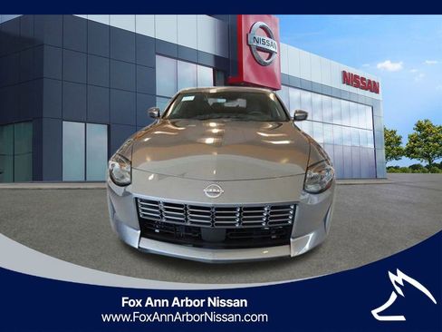 Used 2024 Nissan Z Performance w/ Floor Mat Package image 7