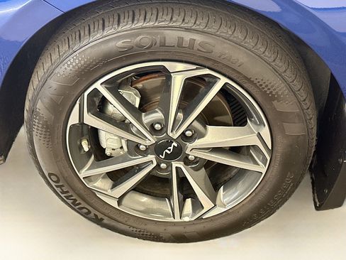 Used 2024 Kia Forte LXS FWD image 34