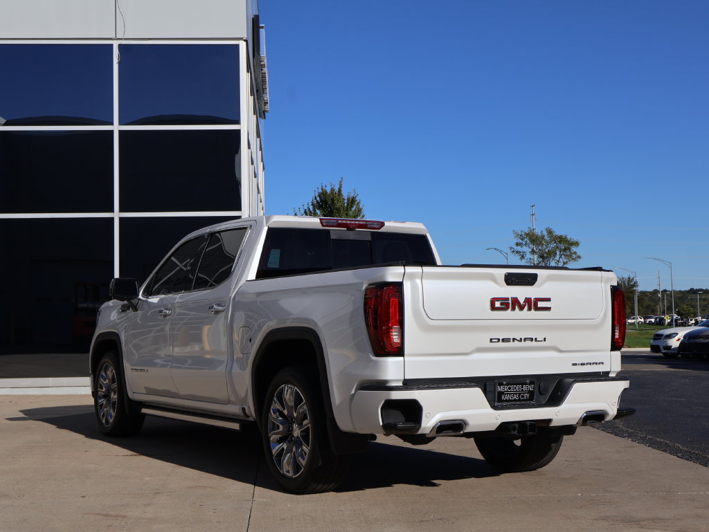 Used 2024 GMC Sierra 1500 Denali AWD/4WD image 5