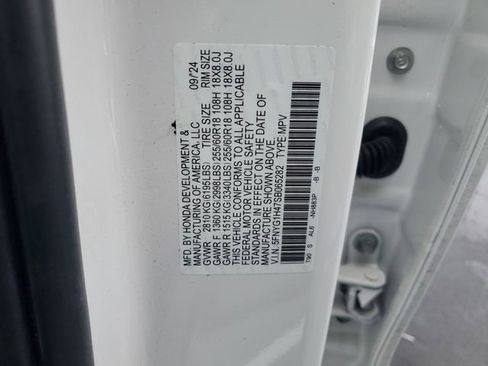 Used 2025 Honda Pilot EX-L image 41