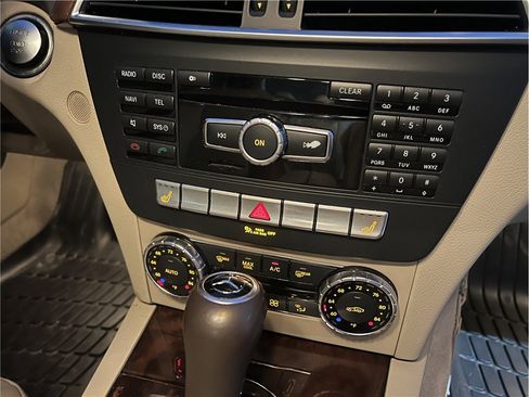 Used 2013 Mercedes-Benz C 250 Sedan w/ Multimedia Pkg image 14