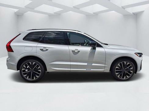 New 2026 Volvo XC60 B5 Ultra w/ Protection Package Premier AWD/4WD image 2