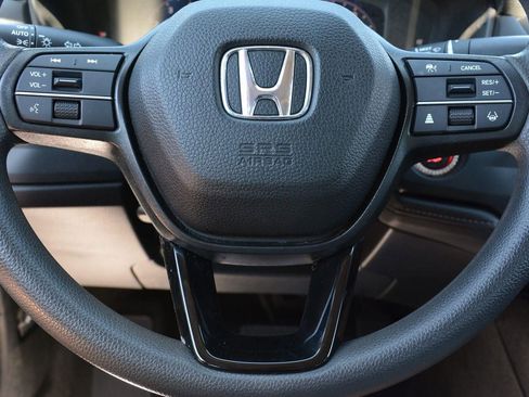 Used 2023 Honda Accord EX image 28