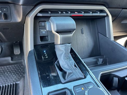 Used 2026 Toyota Tundra SR5 AWD/4WD image 15