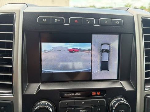 Used 2020 Ford F250 Lariat w/ Lariat Value Package AWD/4WD image 27