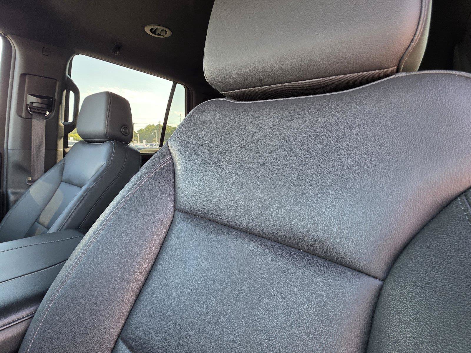 Used 2025 Chevrolet Tahoe LT RWD image 21