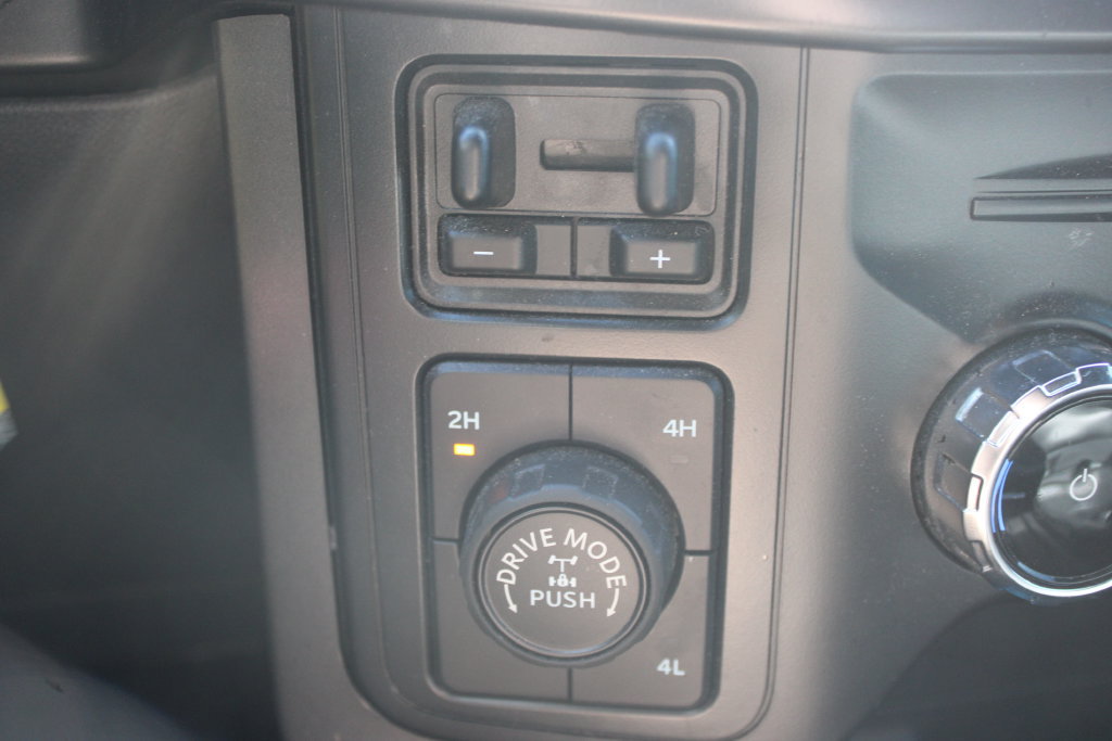 Used 2024 Ford F150 XLT w/ FX4 Off-Road Package AWD/4WD image 26