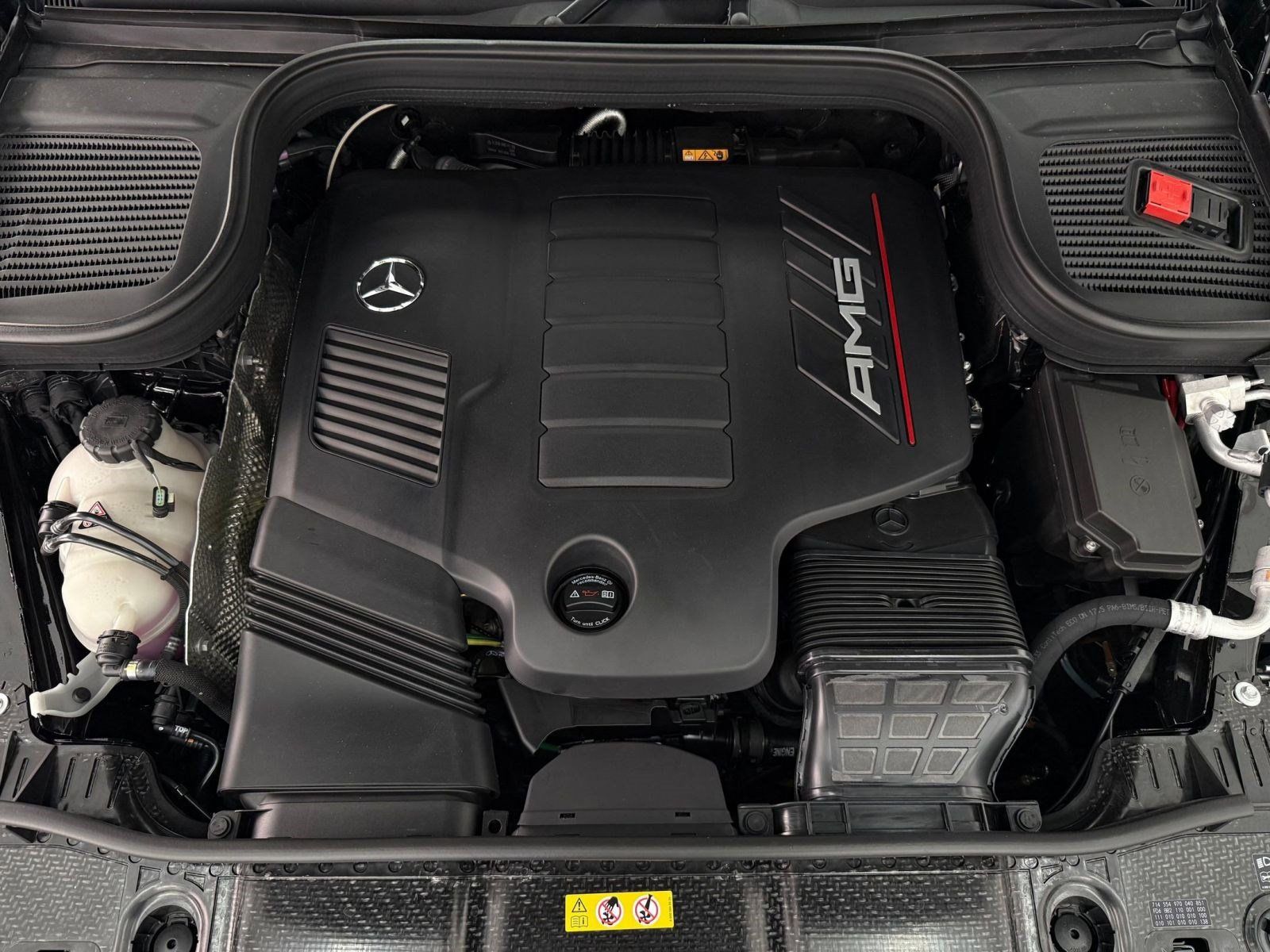New 2026 Mercedes-Benz GLE 53 AMG 4MATIC Coupe image 32