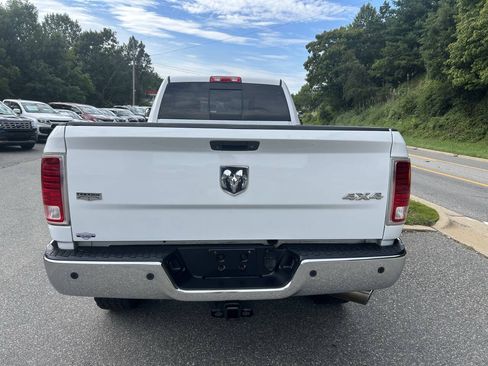 Used 2015 RAM 2500 Laramie w/ Convenience Group AWD/4WD image 5