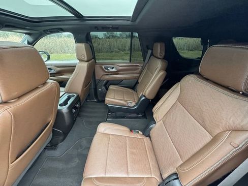 Used 2023 Chevrolet Tahoe High Country image 28