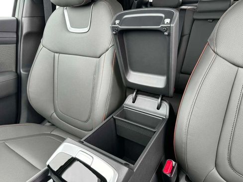 New 2025 Hyundai Santa Cruz Limited AWD/4WD image 18