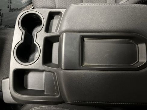 Used 2023 Chevrolet Silverado 1500 Custom image 18