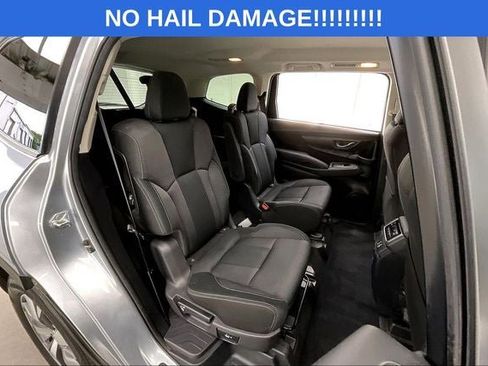 Used 2023 Subaru Ascent Premium w/ Convenience Package AWD/4WD image 18