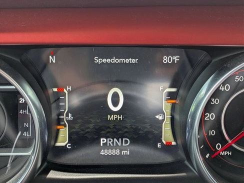 Used 2022 Jeep Gladiator Rubicon w/ LED Lighting Group AWD/4WD image 10