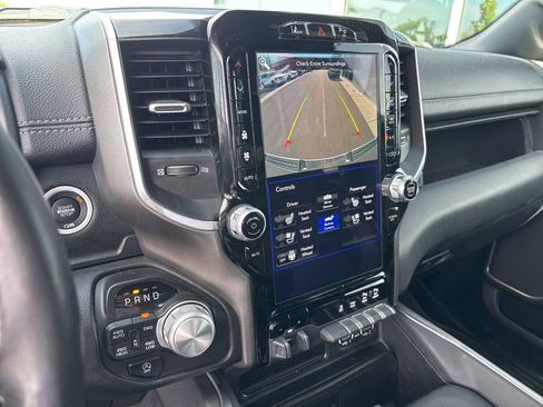 Used 2020 RAM 1500 Laramie AWD/4WD image 10