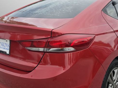 Used 2018 Hyundai Elantra Value Edition FWD image 38