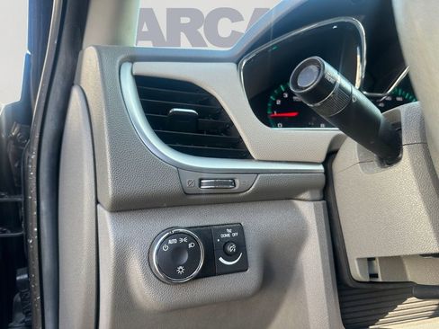 Used 2016 Chevrolet Traverse LS image 13