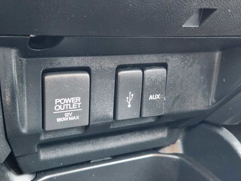 Used 2017 Honda Fit LX image 21