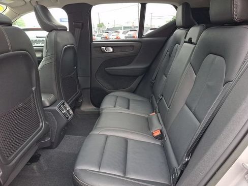 Certified 2023 Volvo XC40 B5 Plus w/ Protection Package Premier AWD/4WD image 10