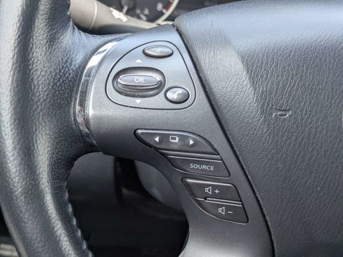 Used 2023 Nissan Murano SV AWD/4WD image 15