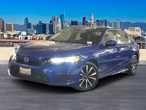 Used 2022 Honda Civic EX image 2