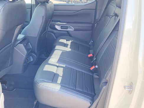 New 2025 Ford Ranger Lariat w/ FX4 Off-Road Package image 10