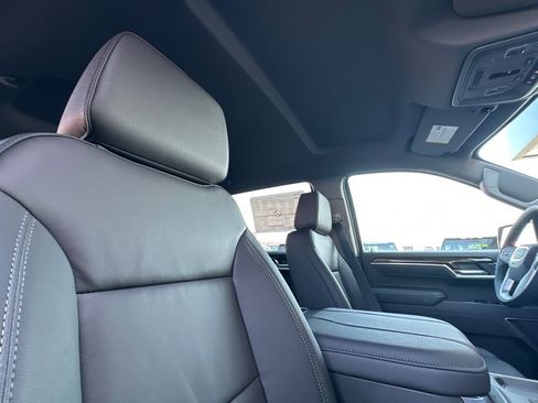 New 2026 GMC Sierra 1500 Elevation w/ Elevation Premium Package image 15