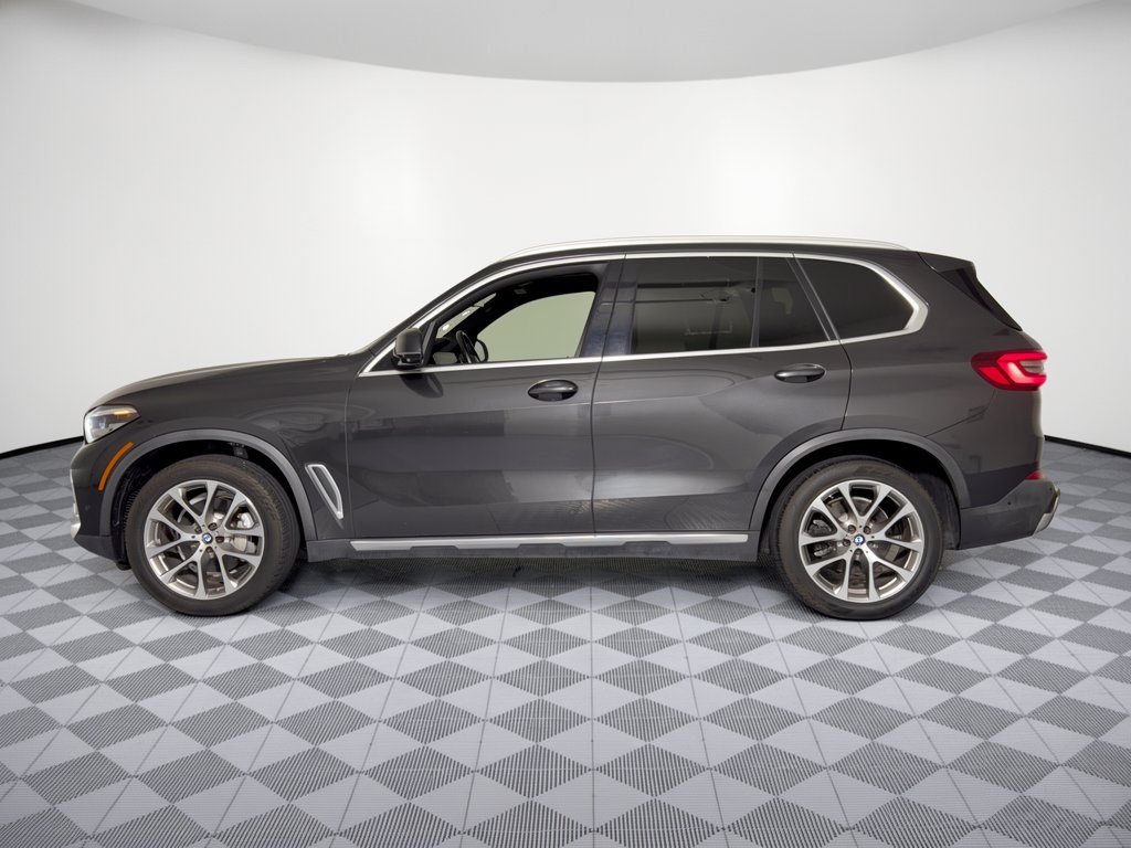 Used 2021 BMW X5 xDrive40i AWD/4WD image 2