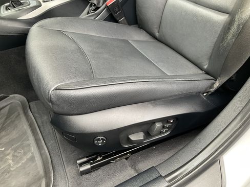 Used 2013 BMW X1 sDrive28i RWD image 29