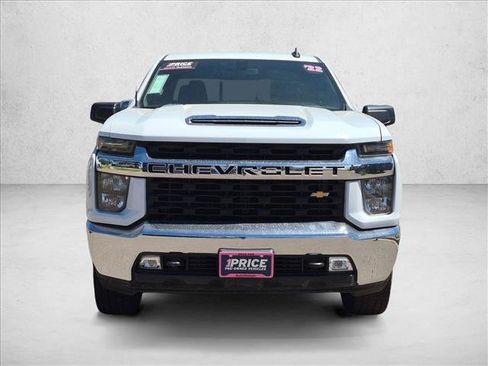 Used 2022 Chevrolet Silverado 2500 LT w/ Convenience Package AWD/4WD image 2