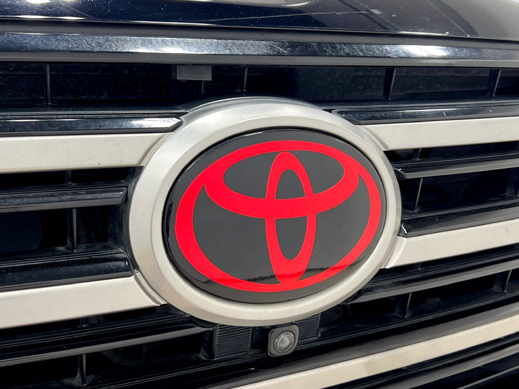 Used 2019 Toyota Land Cruiser AWD/4WD image 43