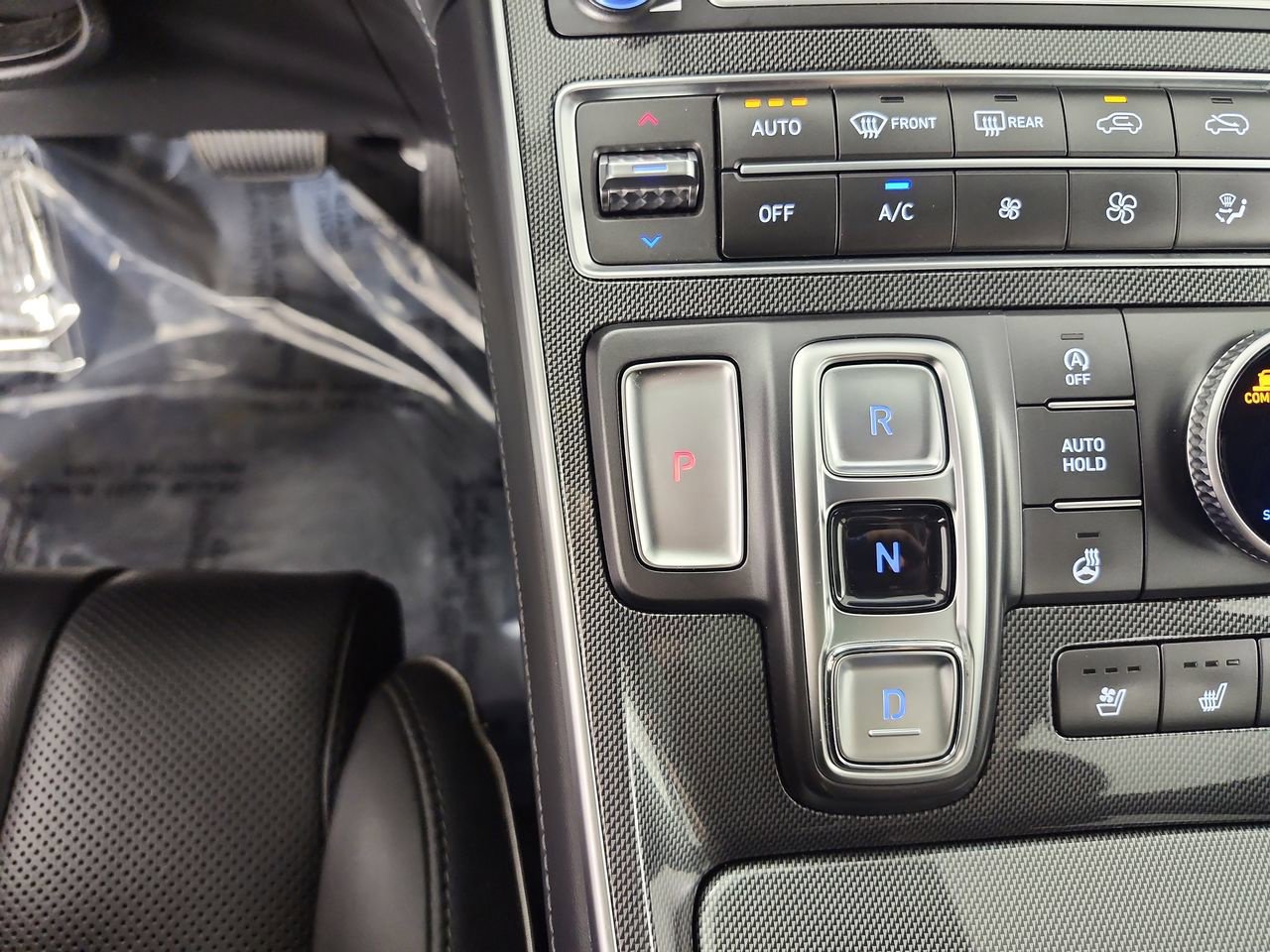 Used 2022 Hyundai Santa Fe Limited AWD/4WD image 19