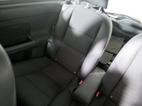 Used 2012 Volvo C30 T5 image 12