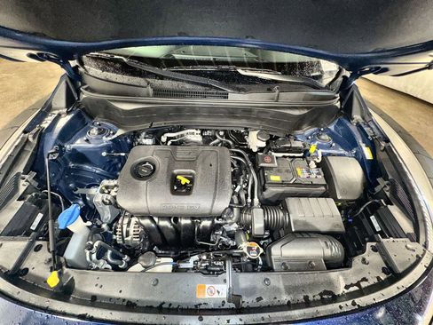 Certified 2025 Kia Seltos EX w/ EX Sunroof Package image 32