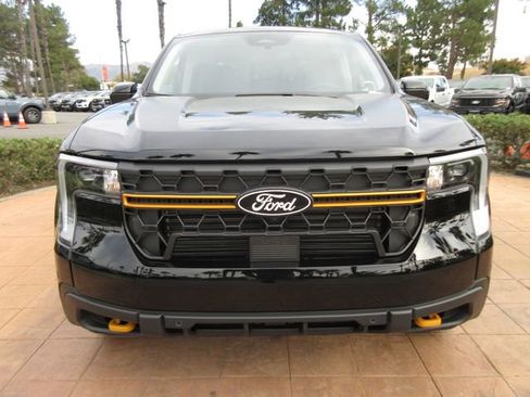 New 2025 Ford Maverick Tremor image 7