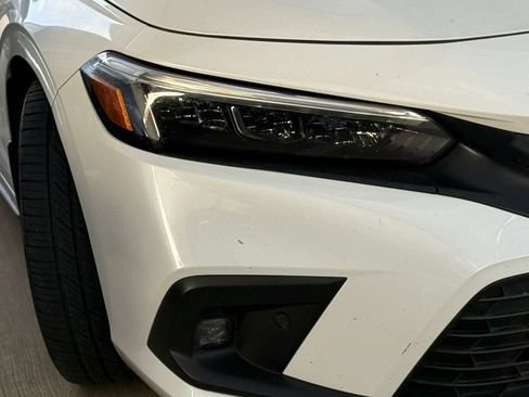Used 2022 Honda Civic Sport Touring image 4