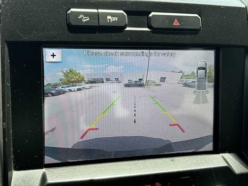 Used 2016 Ford F150 XLT w/ Equipment Group 302A Luxury AWD/4WD image 15
