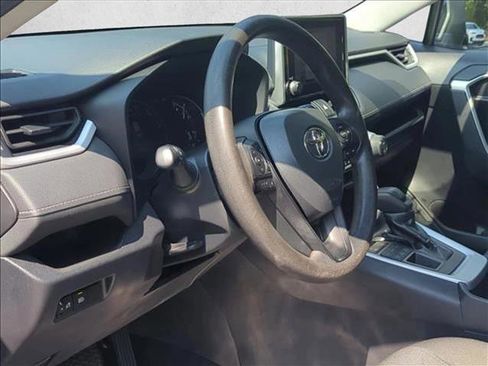 Used 2023 Toyota RAV4 XLE image 9