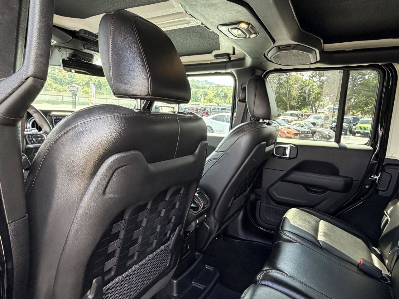 Used 2023 Jeep Wrangler Unlimited Rubicon 392 w/ Dual Top Group AWD/4WD image 30