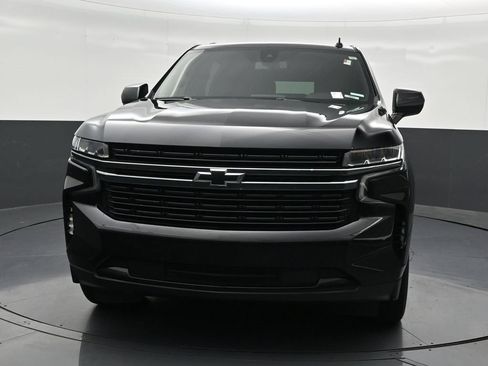 Used 2021 Chevrolet Suburban RST w/ Rear Media and Nav Package RWD image 9